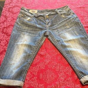 1st Kiss Stylish Denim Ankle Jeans